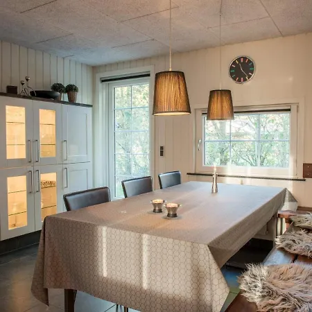 Holiday home Holiday Ccxlii *